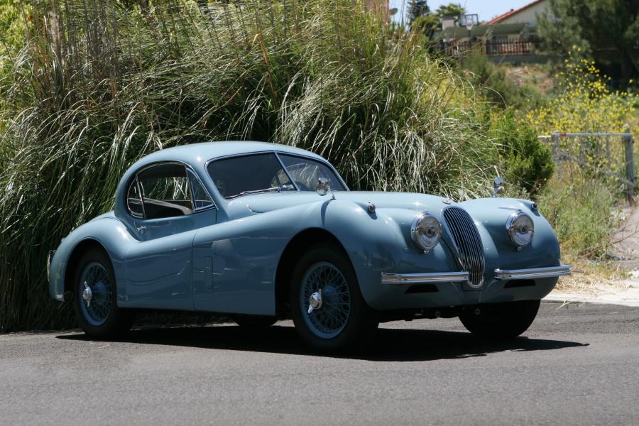  Jaguar XK120 Fixed Head Coupe 1953 года  (фото 11 из 18)